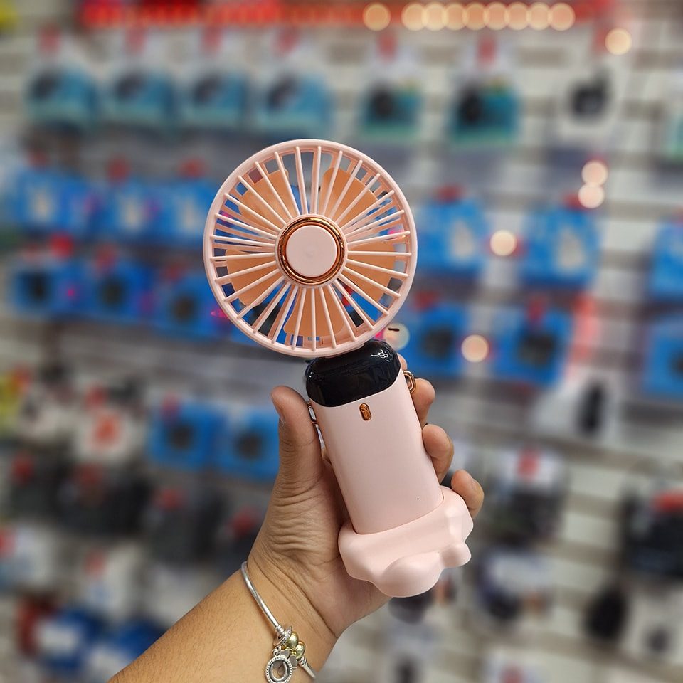 MINI VENTILADOR PORTATIL CON PASTILLA AROMATIZANTE Y BASE DE CELULAR FAN-MINI02
